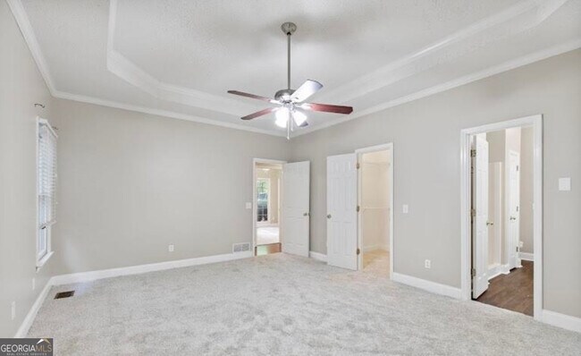 Building Photo - 61 Mulberry Pl
