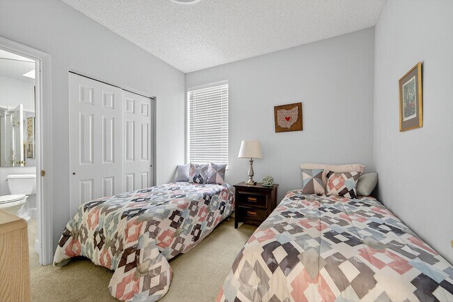 Building Photo - 12902 Touchstone Pl