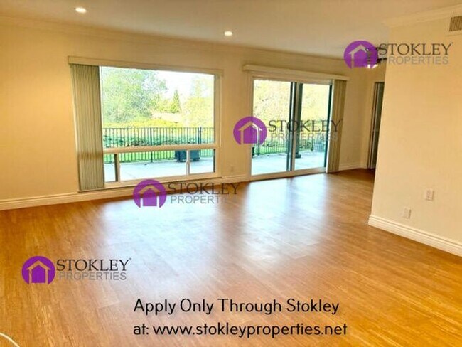 Building Photo - 3125 Terra Granada Dr