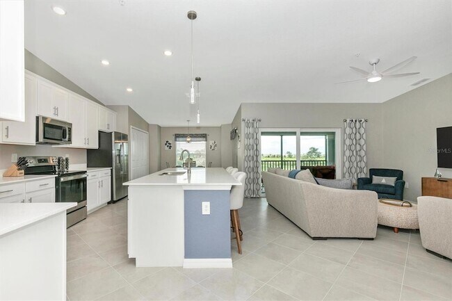 Building Photo - 12550 Galapagos Ct