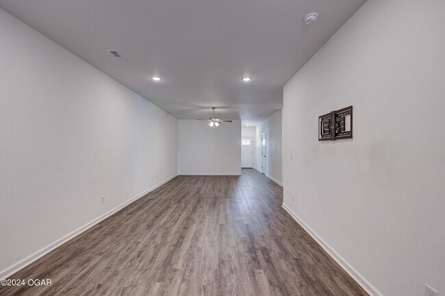 Building Photo - 410 Alex Jordan Dr.