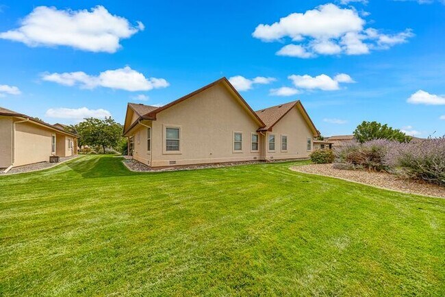 Building Photo - Palisade Home In Established Neighborhood
