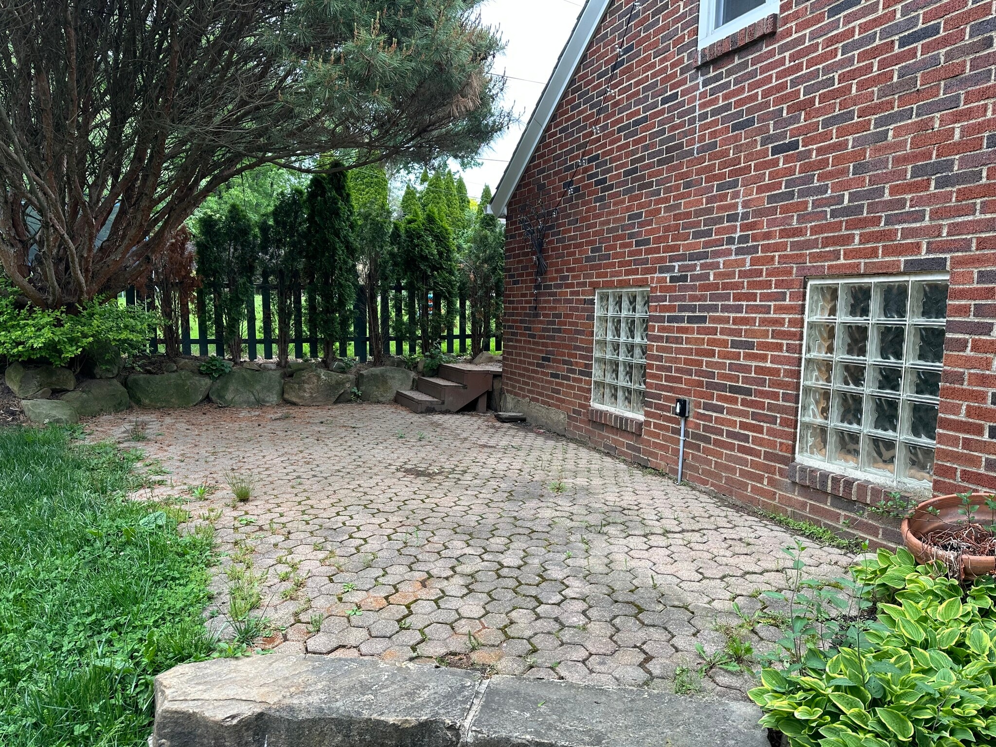 Fenced Backyard access - 2472 S Belvoir Blvd