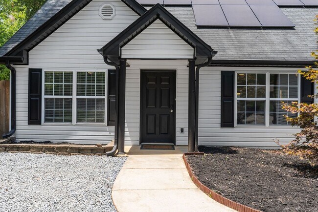 Building Photo - Forest Park