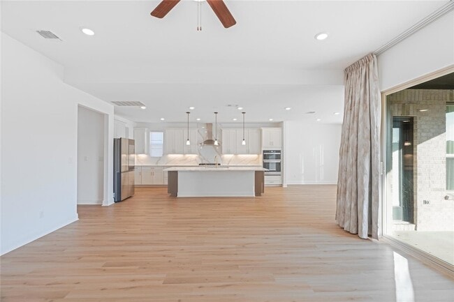 Building Photo - 2924 Zuni Pass