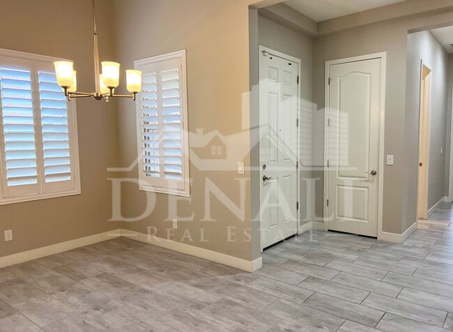 Building Photo - 4638 E Navigator Ln