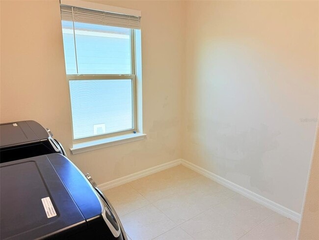 Building Photo - 10844 Rolling Moss Rd