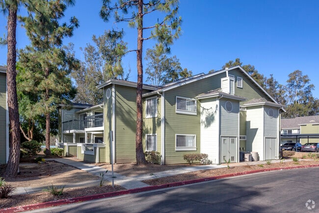 Building - Forest Glen