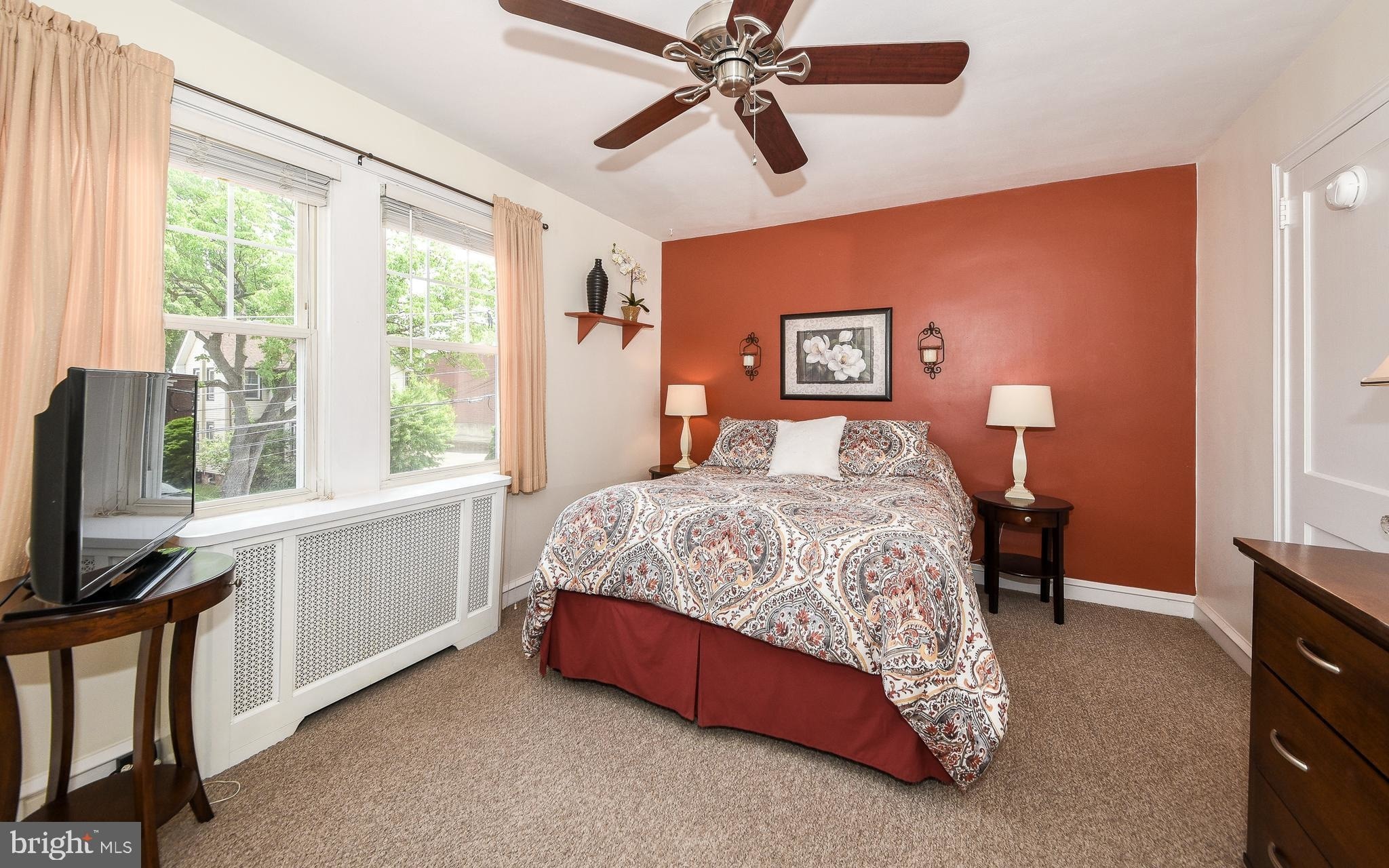 Primary Bedroom - 17 Elm Ave