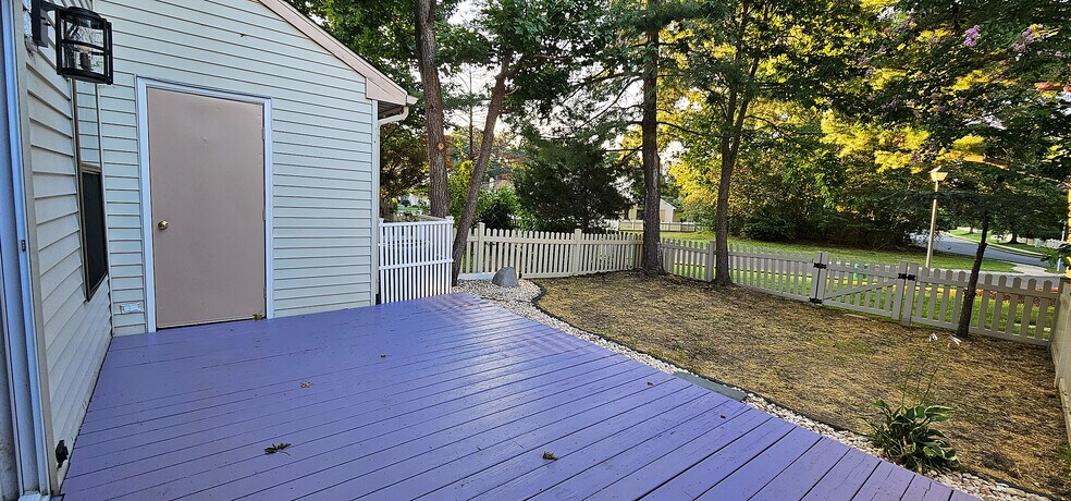 Deck & Exterior Storage | Weatherproof exterior storage closet opens right onto the deck - 43 Tynemouth Ct