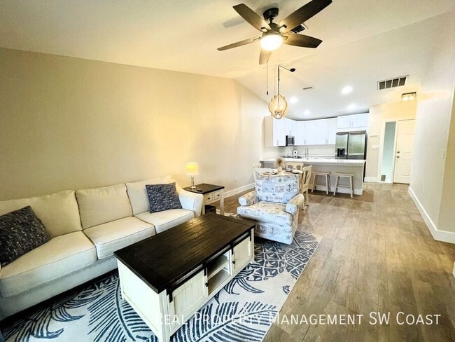Building Photo - 17749 Grande Bayou Ct