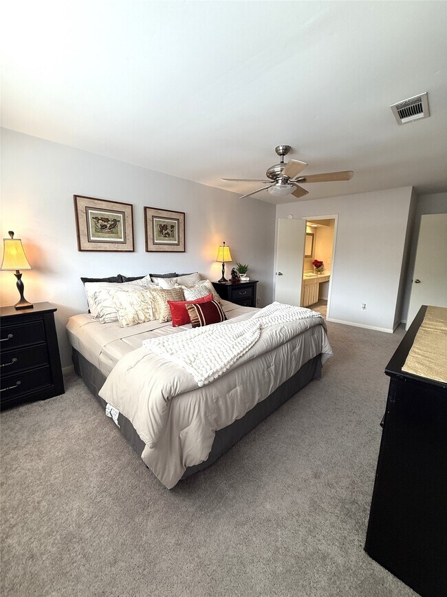 Building Photo - 14331 Still Meadow Dr