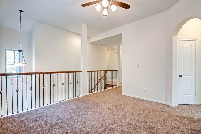 Building Photo - 20 Cheswood Manor Court