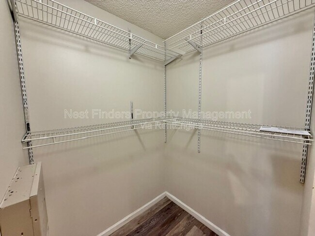 Building Photo - 2641 Sam Houston Pl