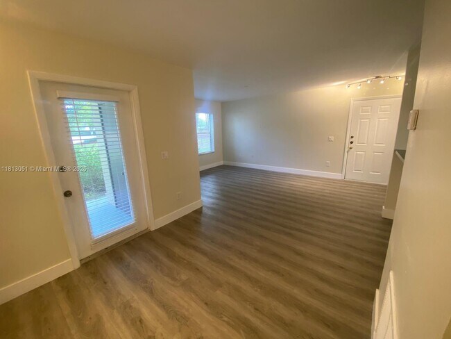 Building Photo - 4201 W McNab Rd