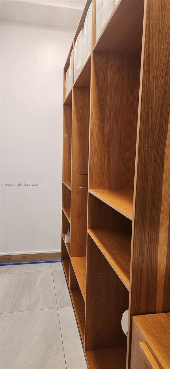 Building Photo - 3870 E Hibiscus St