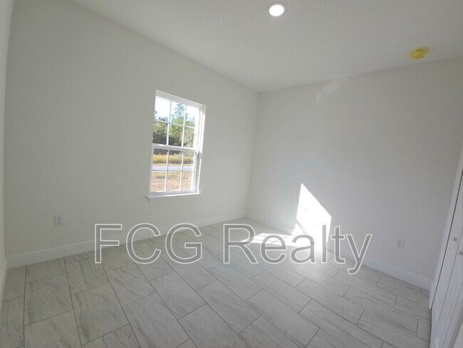 Building Photo - 1829 W Corrine St