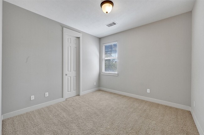 Building Photo - 1237 Hobbs Reach Ln