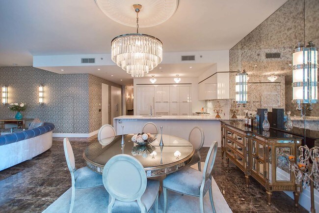 Building Photo - Fully Furnished Art Deco-Style Condo