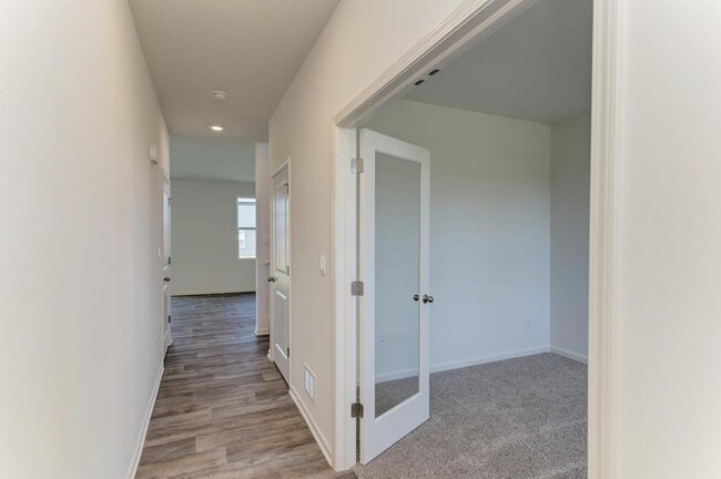 Building Photo - 1870 Canyon Creek Dr