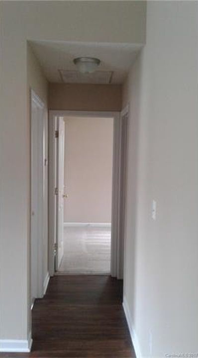 Building Photo - 1138 Stonehenge Ln