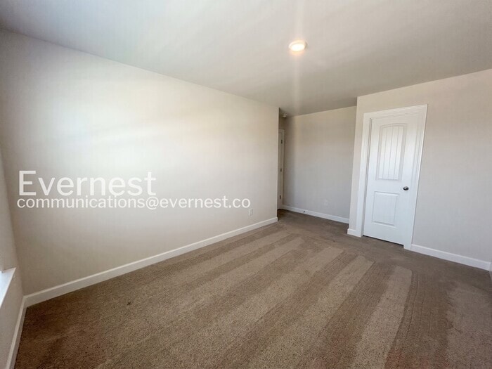 Building Photo - 2340 Valverde Wy