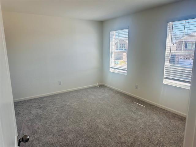 Building Photo - 2101 Prairie Ln