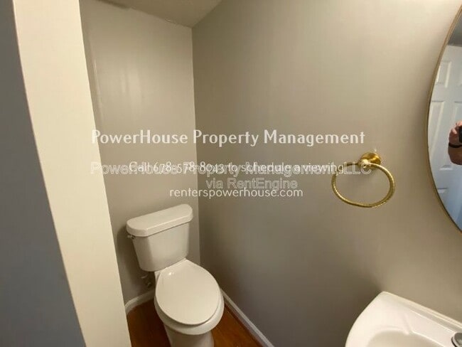 Building Photo - 605 Suwanee Lakes Cir NW