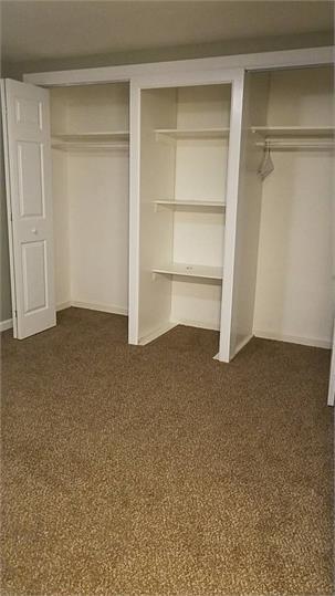 Building Photo - 8620 Elwyn Dr