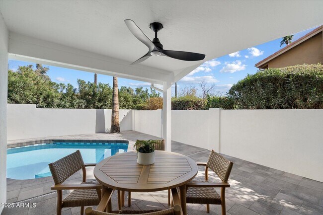 Building Photo - 7553 E Woodshire Cove