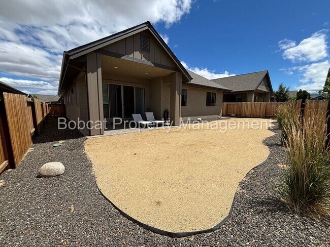 Building Photo - 3108 Cambria Lp
