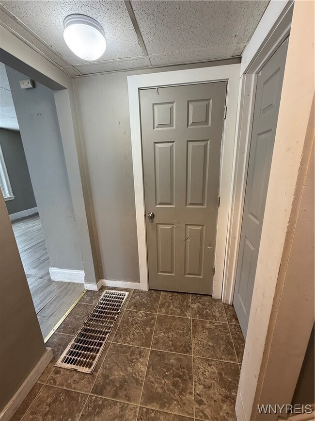 Building Photo - 40 B St