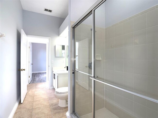 Building Photo - 448 Coventry Rd