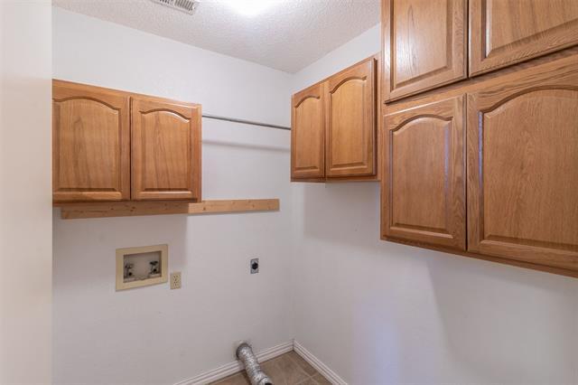 Building Photo - 10000 Bugle Dr