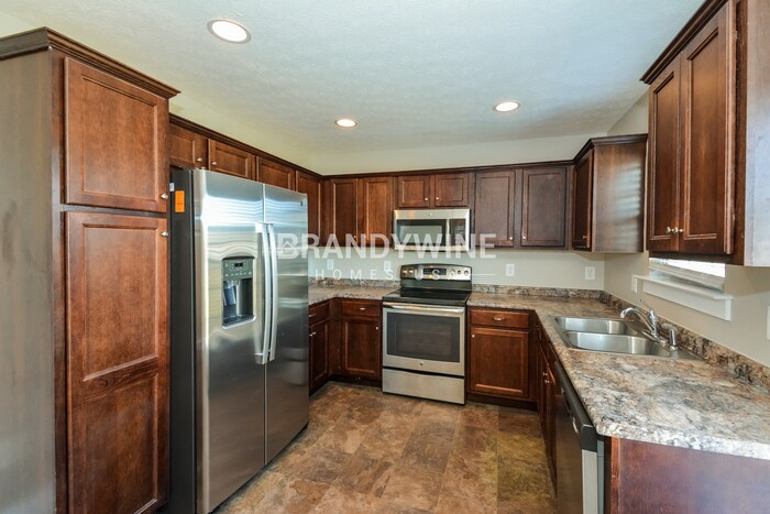 Building Photo - 5447 Elkanah Ct