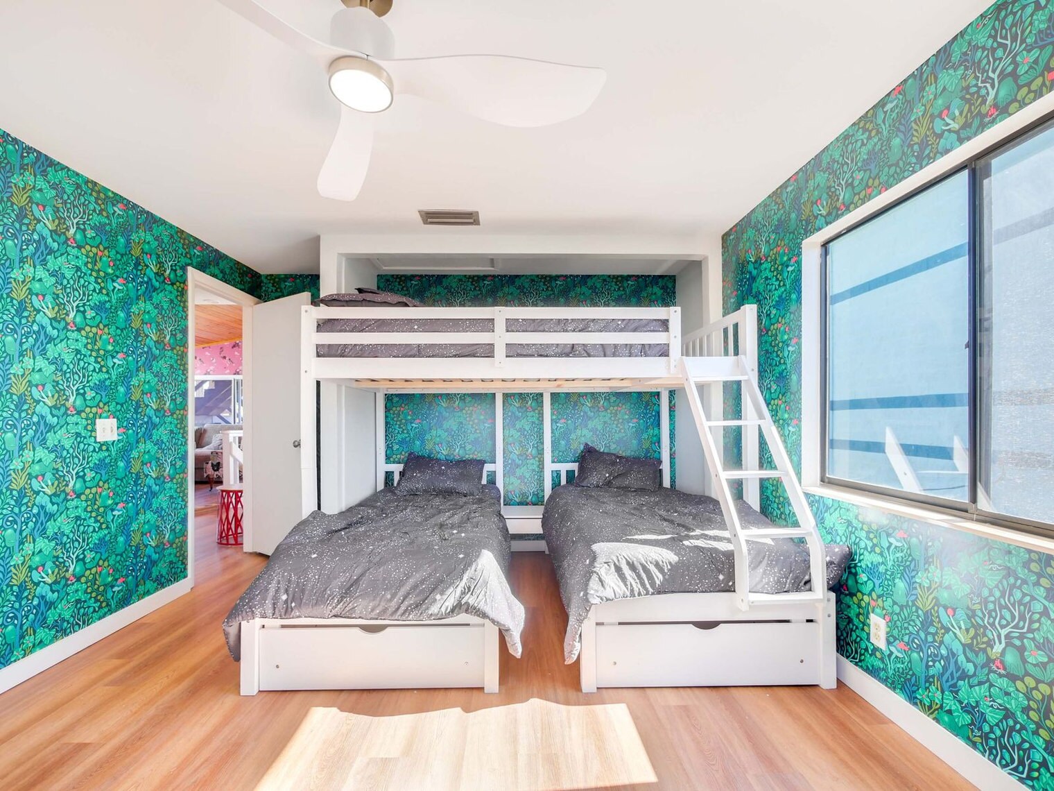 Building Photo - 5537 Pelican Way