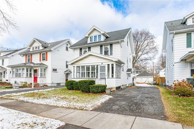 Building Photo - 176 Merwin Ave