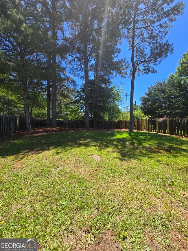 Building Photo - 1504 Cain Ct