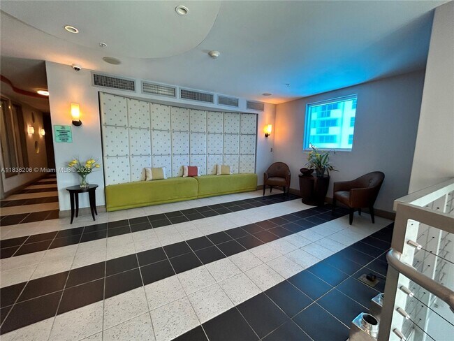 Building Photo - 9172 Collins Ave