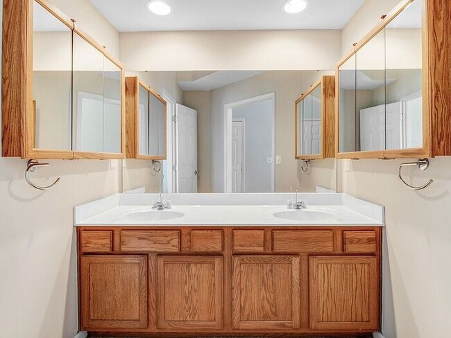 Building Photo - Build Equity While Leasing - Lease and Own...