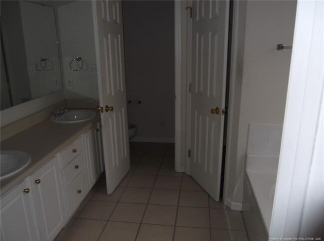 Building Photo - 2937 Piney Mountain Dr