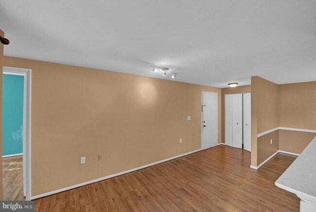 Building Photo - 13257 Wonderland Way