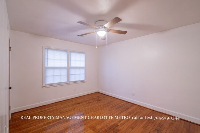 Building Photo - Charming 2 Bedroom Home in Charlotte!