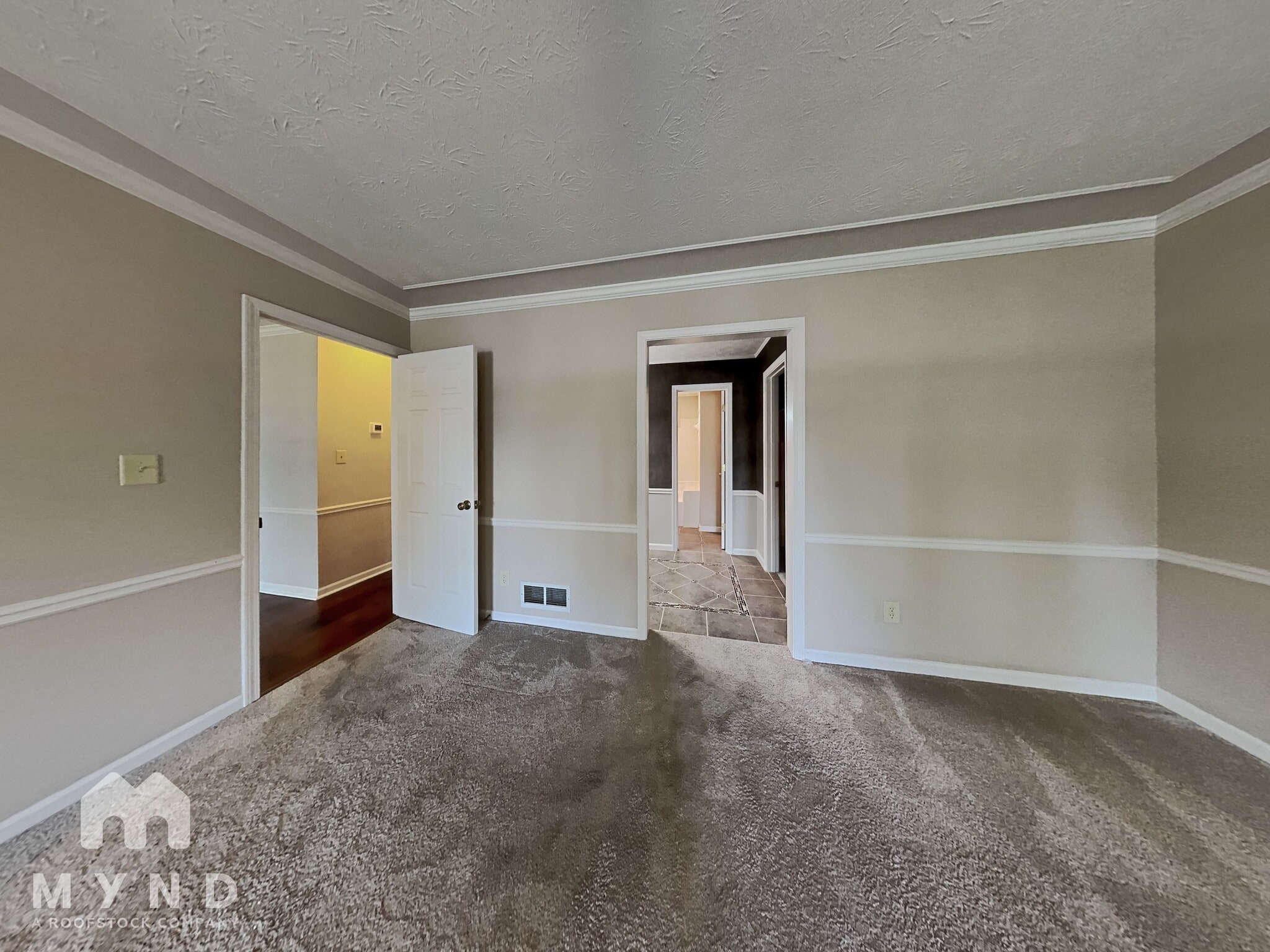 Building Photo - 3876 Quail Manor Dr SW