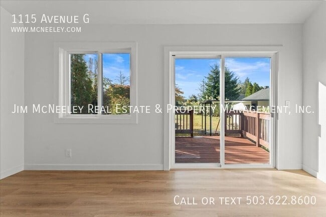 Building Photo - 1115 Avenue G