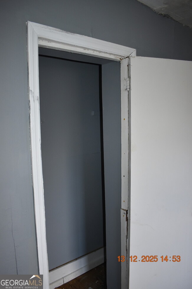 Building Photo - 803 Grosso Ave