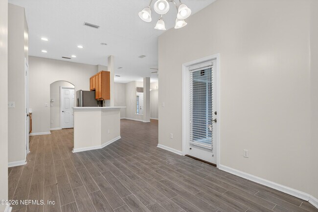 Building Photo - 14344 Summer Breeze Dr