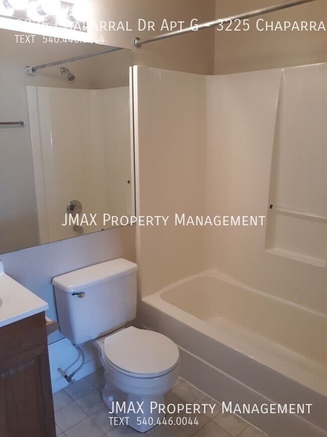 Building Photo - This Property has a No Security Deposit Op...