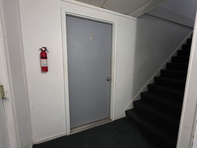 Building Photo - 3439 118th St