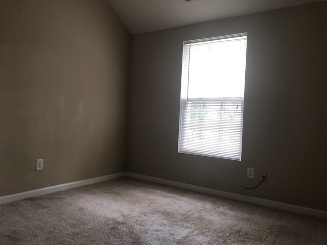 Building Photo - 5620 Bolitar Dr